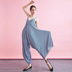 淘寶獨立設(shè)計師服裝店鋪與化妝品銷售推薦